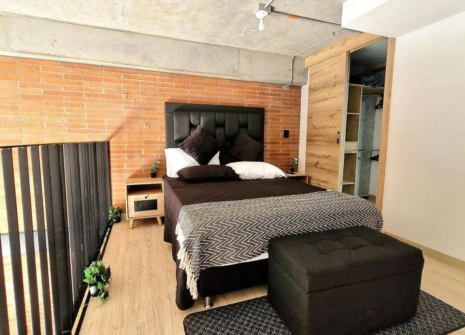 Loft Exclusivo En La Candelaria Medellín 0*,
