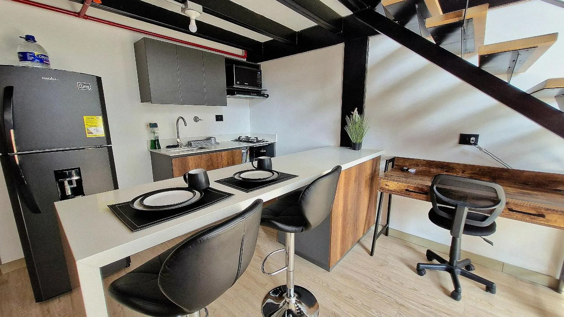 Loft Exclusivo En La Candelaria Medellín 0*,